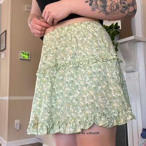 Super Cute Floral Skirt🌸🌼